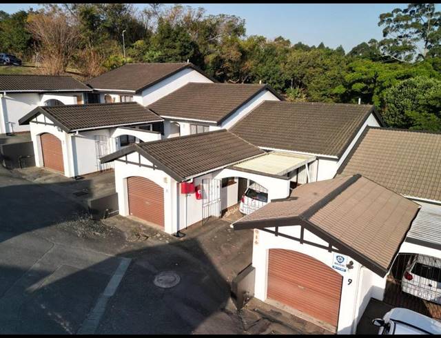 2 BEDROOM TOWNHOUSE FOR SALE IN NEW GERMANY CENTRAL